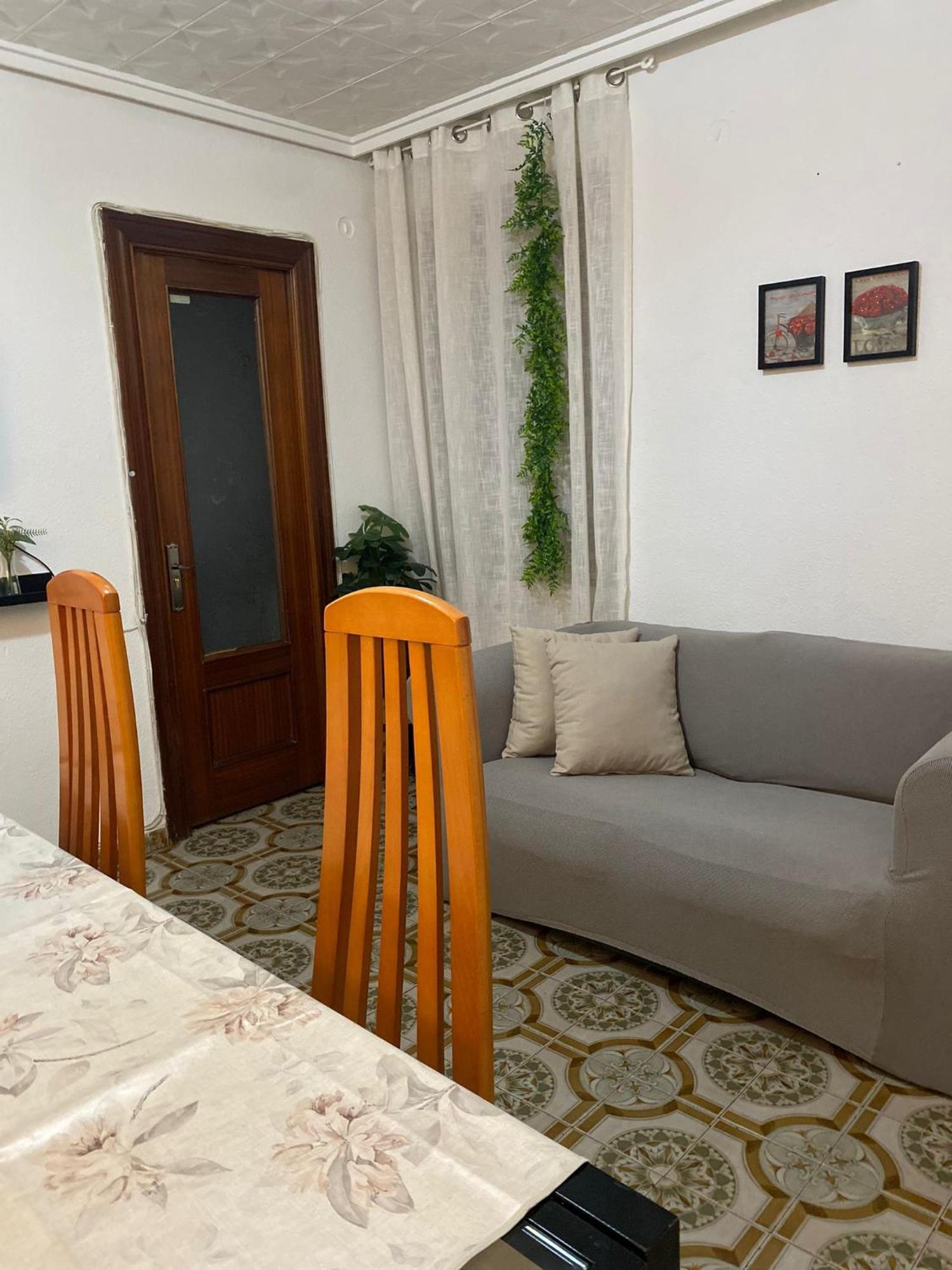 Valencia Well Located Shared Apartment 外观 照片